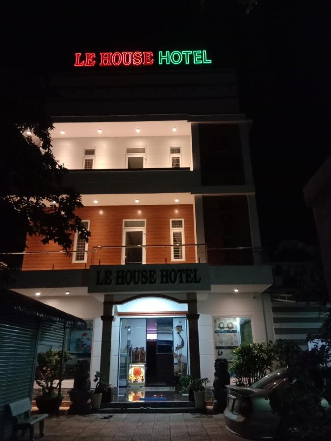 Hotel Le House Buon Ma Thuot Exterior foto